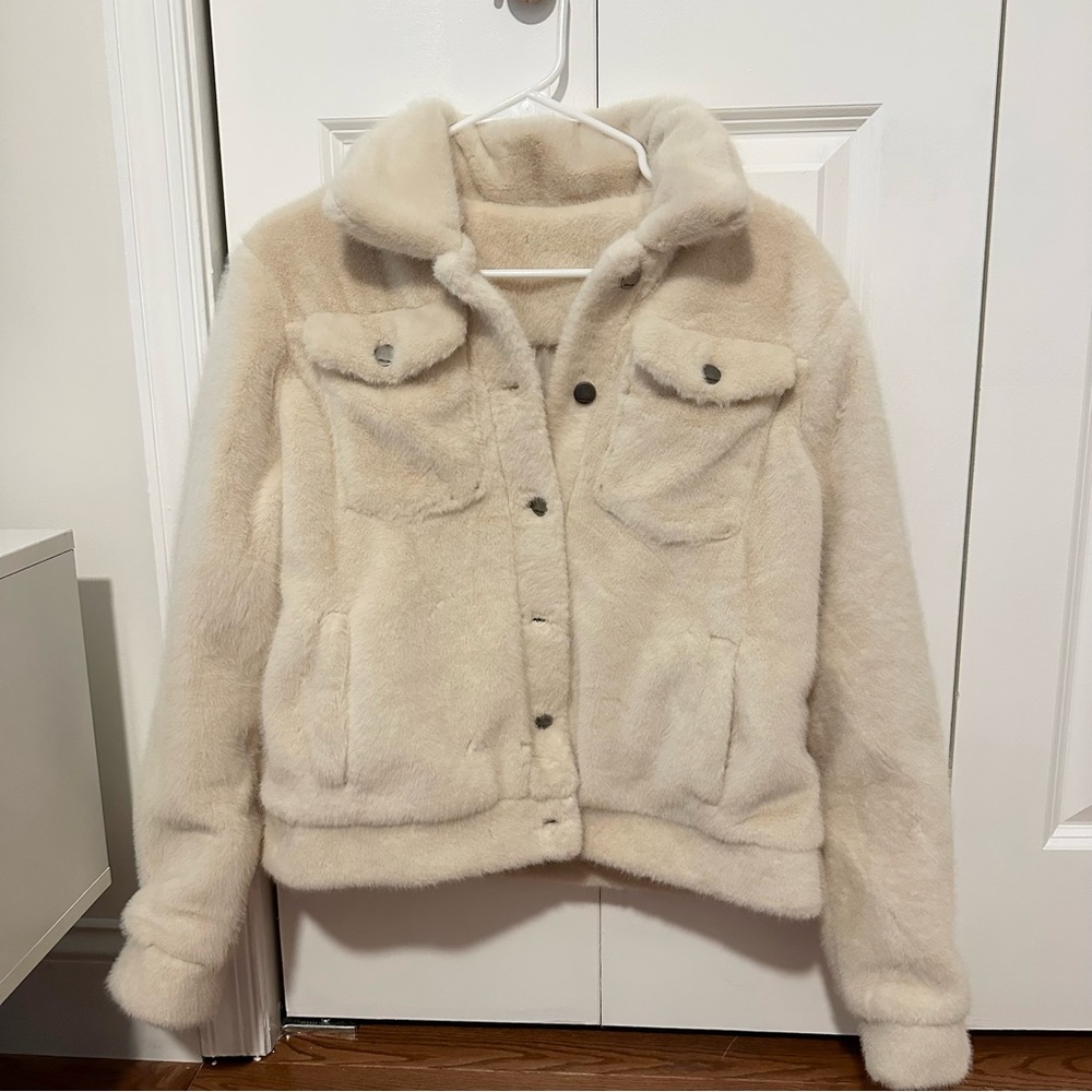 fuzzy cream sherpa